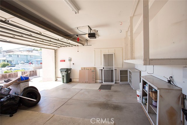 1928 Ruhland Avenue, Redondo Beach CA: https://media.crmls.org/medias/32c40130-dd03-4f19-8ee8-7145479b4cba.jpg