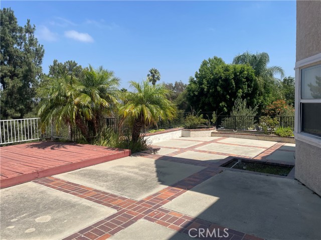 Detail Gallery Image 25 of 27 For 5419 E Estate Ridge Rd, Anaheim Hills,  CA 92807 - 3 Beds | 2/1 Baths