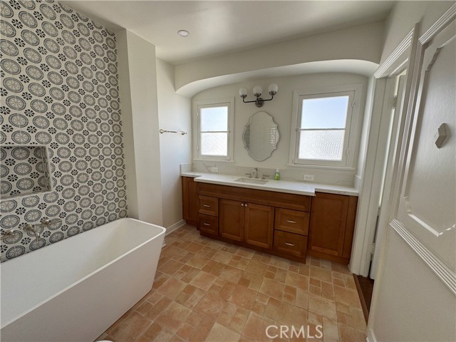 144 S La Peer Drive, Beverly Hills, California 90211, 3 Bedrooms Bedrooms, ,2 BathroomsBathrooms,Residential Lease,For Rent,144 S La Peer Drive,CRPV25156723