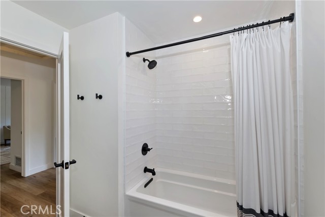 Detail Gallery Image 36 of 70 For 1211 Yellowstone Dr, Lake Arrowhead,  CA 92352 - 4 Beds | 5 Baths