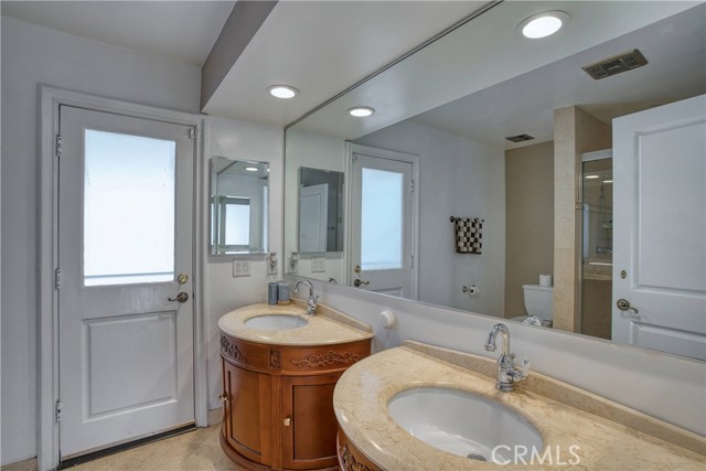 Detail Gallery Image 20 of 25 For 4414 Park Mallorca, Calabasas,  CA 91302 - 5 Beds | 4/1 Baths