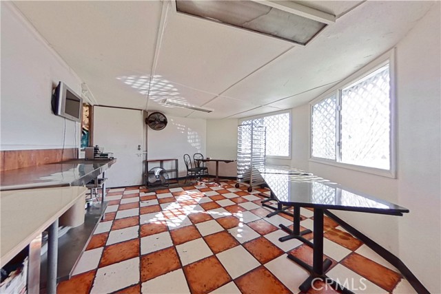  Commercial for Sale in Los Angeles, California