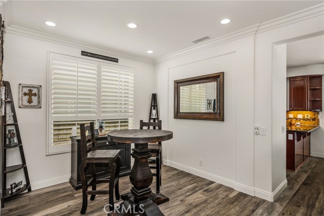 Detail Gallery Image 15 of 32 For 995 S Silver Star Way, Anaheim,  CA 92808 - 3 Beds | 2/1 Baths