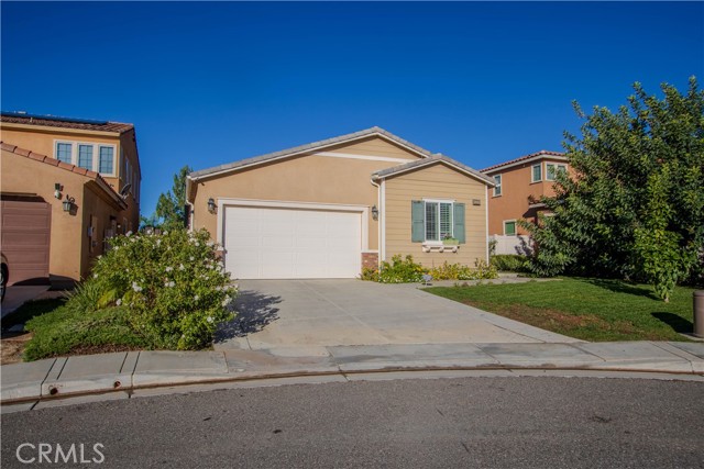 1629 Velum Ct, Beaumont, CA 92223 photo 2