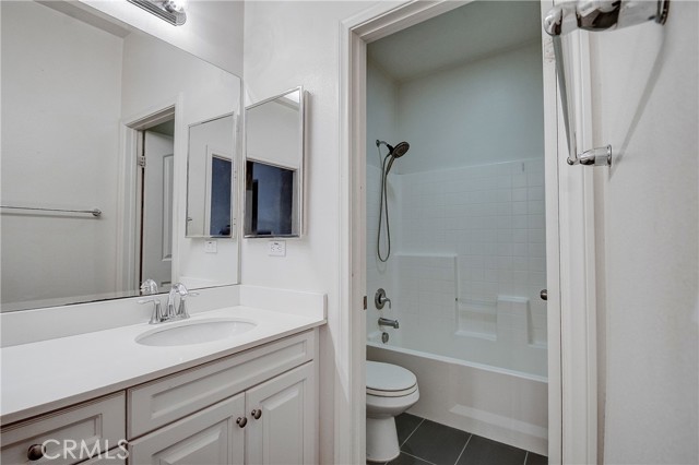 1855 W Willow Avenue, Anaheim CA: https://media.crmls.org/medias/32c86458-e382-4985-94d0-8a82f8d58296.jpg