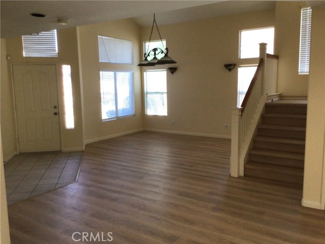 Detail Gallery Image 4 of 11 For 39552 Coral Sky Ct, Murrieta,  CA 92563 - 4 Beds | 3 Baths