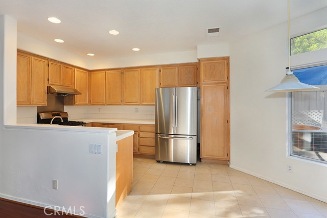 Image 12 of 50 For 961 Lone Pine