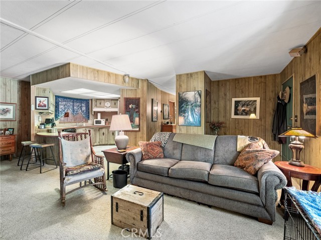 19976 Cornelian, Apple Valley CA: https://media.crmls.org/medias/32ca13f4-ce45-4a6d-b9b9-d7d8c4ae4908.jpg