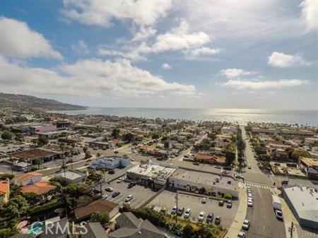 313 Avenue F, Redondo Beach, California 90277, 5 Bedrooms Bedrooms, ,4 BathroomsBathrooms,Residential,Sold,Avenue F,PV17233285