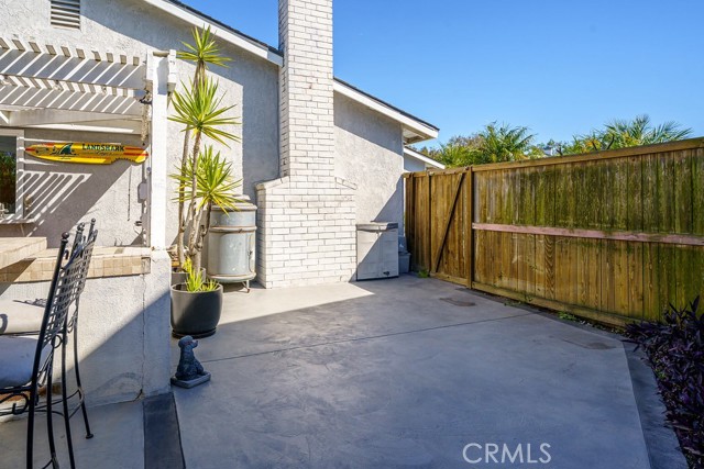 Image 32 of 44 For 18011 Shoreview