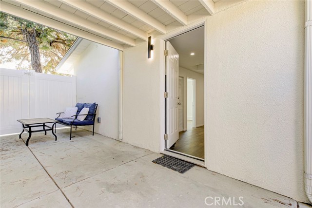 Detail Gallery Image 16 of 16 For 16503 Kingsbury St, Granada Hills,  CA 91344 - 1 Beds | 1 Baths