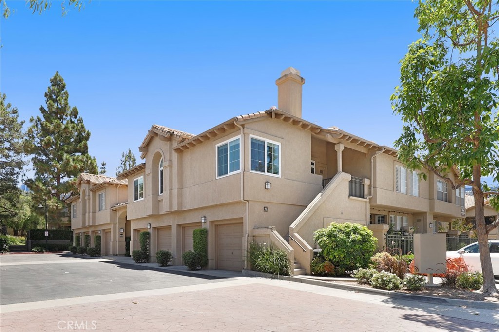 90 Night Heron Lane
