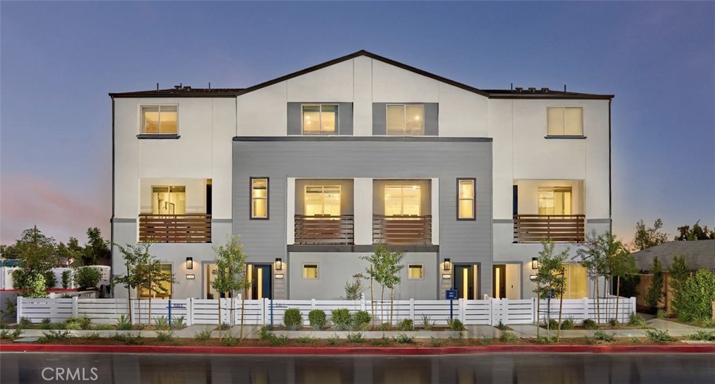 1309 W North Pinecrest Paseo