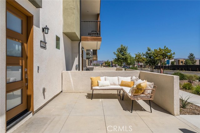 Detail Gallery Image 9 of 75 For 27554 Sparrow Ct, Valencia,  CA 91381 - 3 Beds | 2/1 Baths