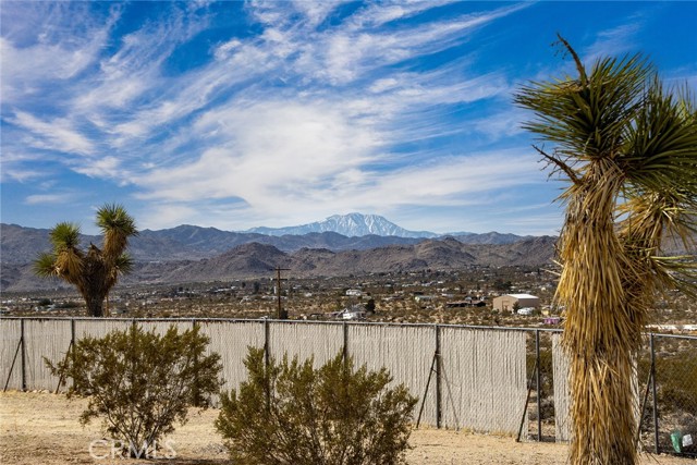 Detail Gallery Image 30 of 32 For 2642 Star Ln, Joshua Tree,  CA 92252 - 3 Beds | 2 Baths