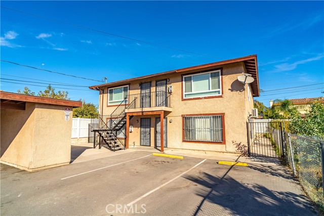 156 E King St, San Bernardino, CA 92408