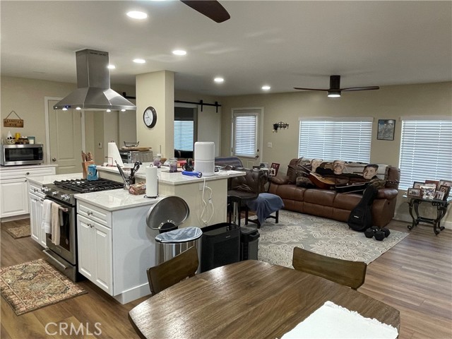 Detail Gallery Image 12 of 25 For 4313 Longview Ln, Paso Robles,  CA 93446 - 3 Beds | 2 Baths