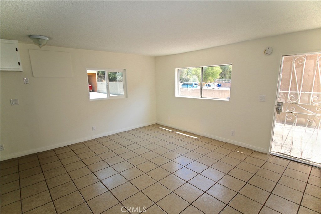 MLS #SR25271169 image #1