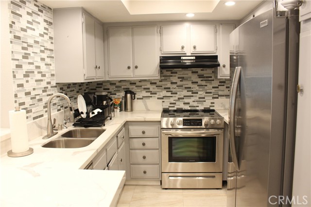 Detail Gallery Image 3 of 12 For 278 N Wilshire Ave #156,  Anaheim,  CA 92801 - 2 Beds | 2 Baths