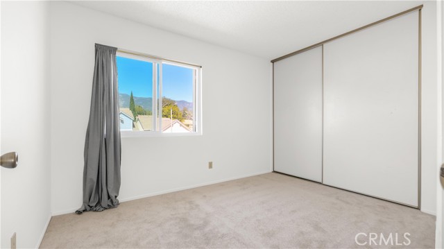 Image 31 of 41 For 12283 Mint Ct