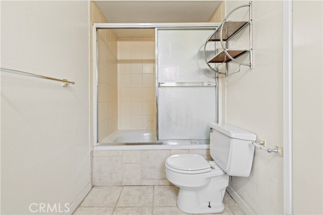 Detail Gallery Image 15 of 29 For 433 E Mission Rd #53,  Alhambra,  CA 91801 - 2 Beds | 3 Baths