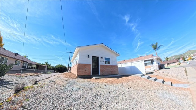 Image 15 of 17 For 29255 Piping Rock Road