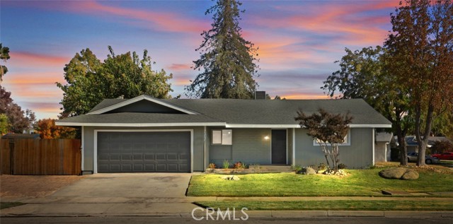 Detail Gallery Image 1 of 1 For 235 Columbia Ave, Merced,  CA 95340 - 3 Beds | 2 Baths