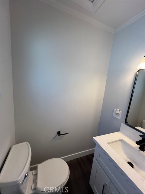 Detail Gallery Image 18 of 53 For 1919 W 82nd St, Los Angeles,  CA 90047 - 3 Beds | 2/1 Baths