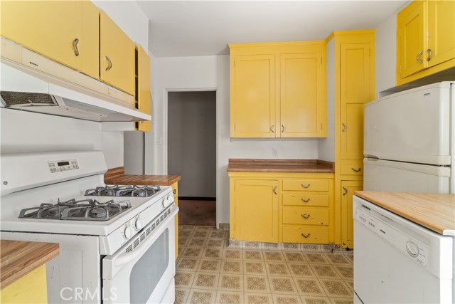 Detail Gallery Image 19 of 51 For 138 N Swall Dr, Beverly Hills,  CA 90211 - – Beds | – Baths
