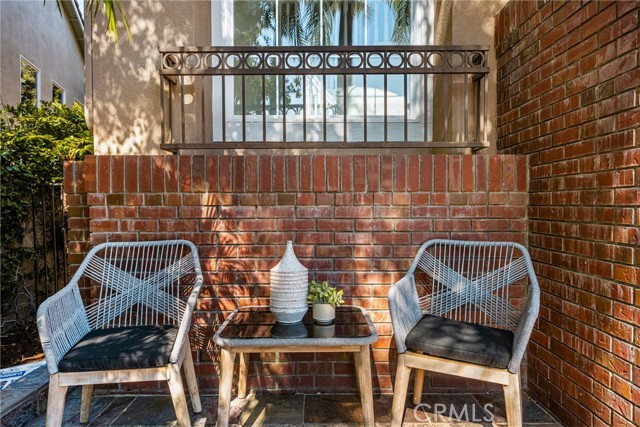 19692 Dorado Drive, Lake Forest CA: https://media.crmls.org/medias/32d4ce14-f0af-4214-94fb-1d668100a01b.jpg