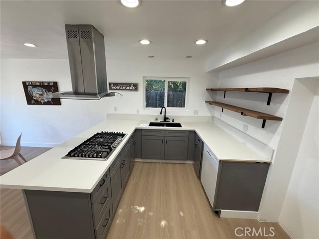 Detail Gallery Image 10 of 44 For 3502 W Flower Ave, Fullerton,  CA 92833 - 3 Beds | 2 Baths