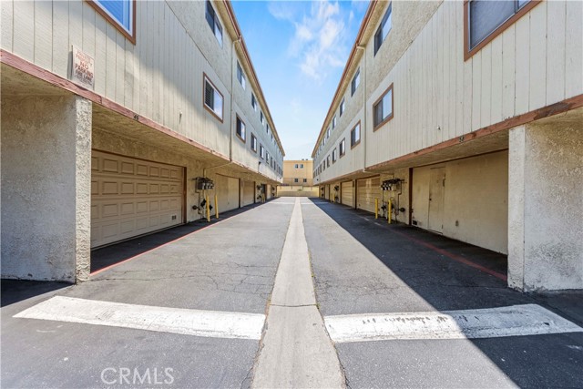 13080 Dronfield Avenue, 67 photo 2