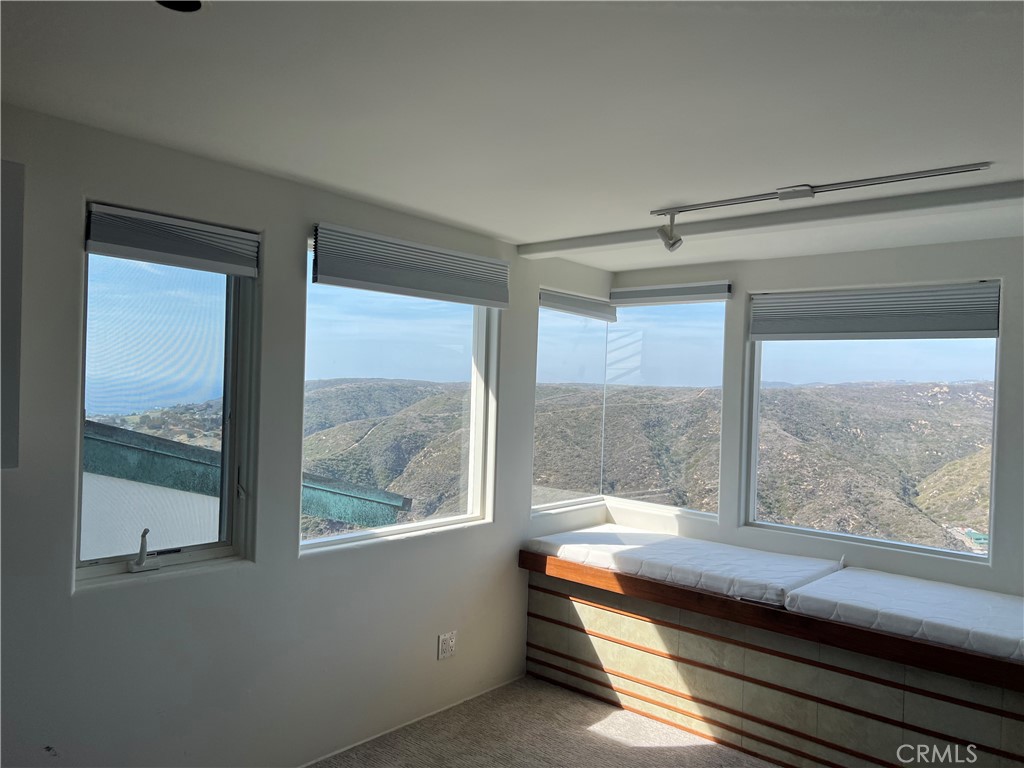 MLS #OC25239224 image #20