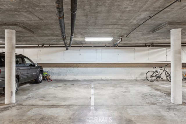 Detail Gallery Image 32 of 36 For 450 San Vicente Bld #203,  Santa Monica,  CA 90402 - 2 Beds | 2 Baths