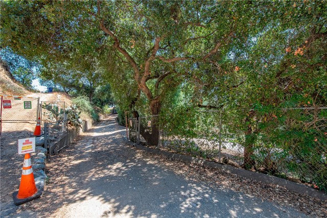 3597 Shaw Ranch Road, Pasadena CA: https://media.crmls.org/medias/32d77b26-fc68-4908-b84b-b5d2616b1ed5.jpg