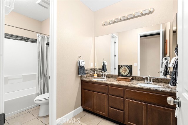 3255 Sespe Creek Way, Chico CA: https://media.crmls.org/medias/32d792fa-2c30-4081-b457-8f8b82de5224.jpg