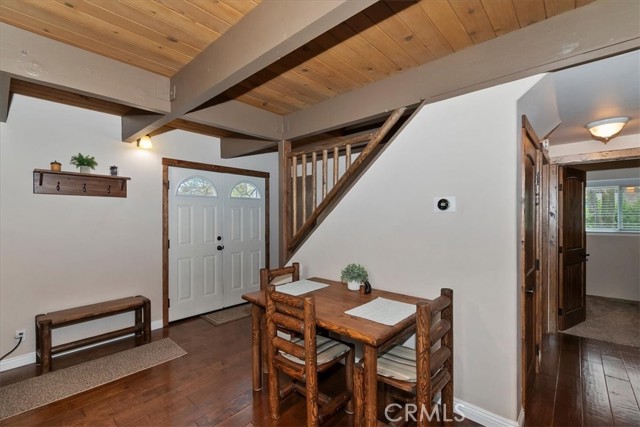 Detail Gallery Image 13 of 41 For 795 Bishorn, Lake Arrowhead,  CA 92352 - 3 Beds | 3 Baths