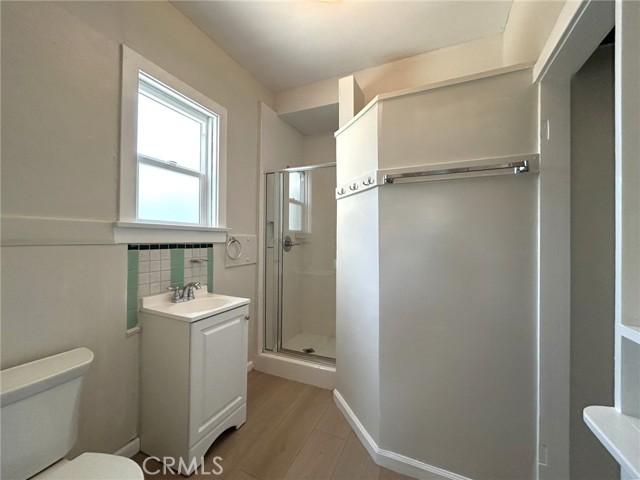 120 W Olive Avenue, Redlands CA: https://media.crmls.org/medias/32da7aba-e02b-471e-9b0d-33bf6cf8b454.jpg