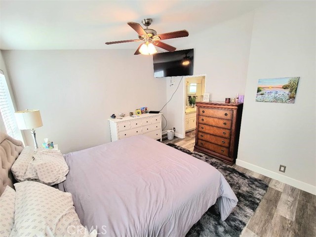 Detail Gallery Image 22 of 38 For 21851 Newland St #81,  Huntington Beach,  CA 92646 - 4 Beds | 2 Baths