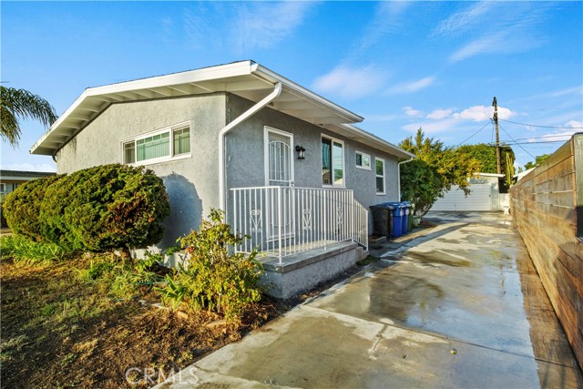 Detail Gallery Image 4 of 28 For 8430 Barnsley Ave, Los Angeles,  CA 90045 - – Beds | – Baths
