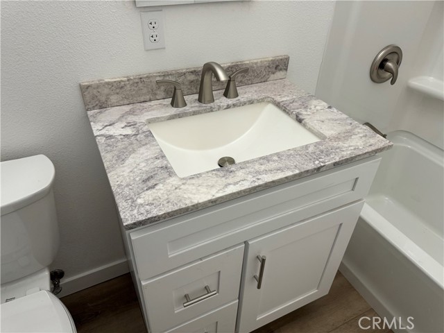 Detail Gallery Image 13 of 22 For 842 7th St, Norco,  CA 92860 - 2 Beds | 1 Baths