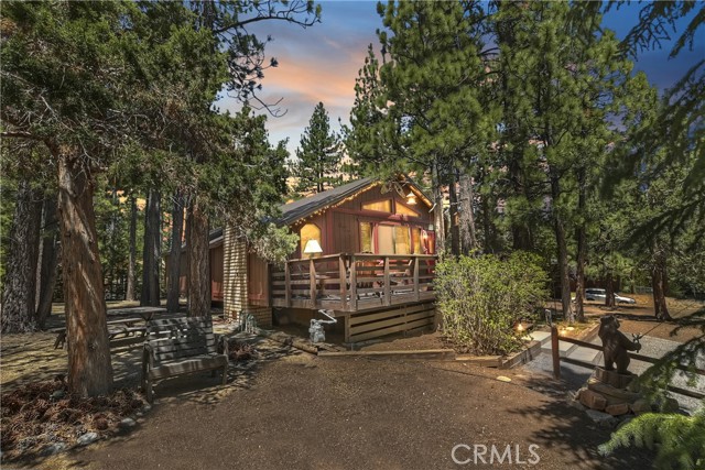 Detail Gallery Image 2 of 42 For 427 Salem Dr, Big Bear City,  CA 92314 - 2 Beds | 2 Baths