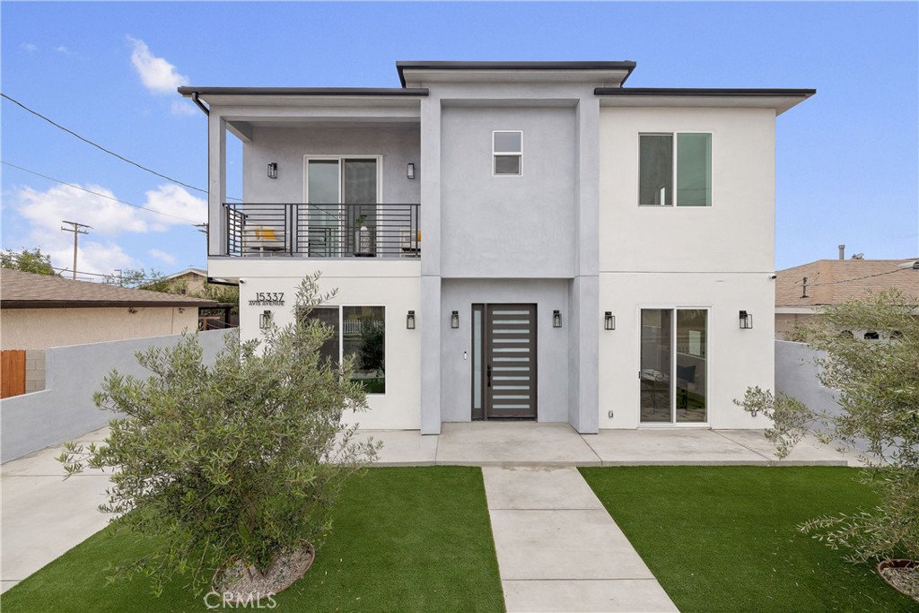 15337 Avis Avenue, Lawndale, CA 90260