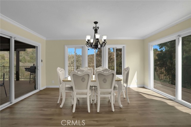 Detail Gallery Image 8 of 27 For 7070 Canyon Crest Rd, Whittier,  CA 90602 - 3 Beds | 3 Baths