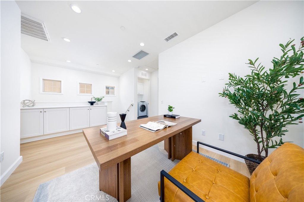 32de7ded 49f5 4e30 813c 44200b079cbd