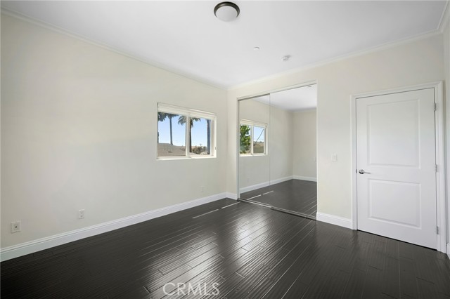 Detail Gallery Image 26 of 29 For 750 E Orange Grove Ave, Burbank,  CA 91501 - 3 Beds | 3 Baths