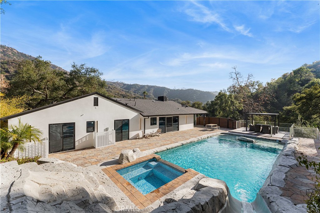 2911 E Chevy Chase DriveGlendale img 48