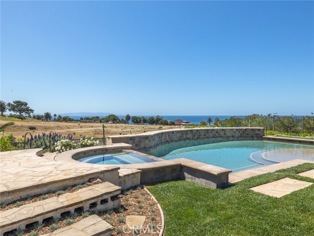 12 Calle Viento, Rancho Palos Verdes, California 90275, 4 Bedrooms Bedrooms, ,2 BathroomsBathrooms,Residential,Sold,Calle Viento,SB22075008