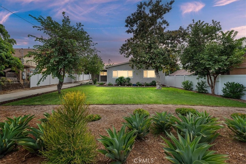 14076 Cornishcrest