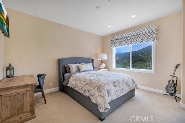 Detail Gallery Image 34 of 69 For 22774 Hialeah Way, Chatsworth,  CA 91311 - 5 Beds | 5/1 Baths